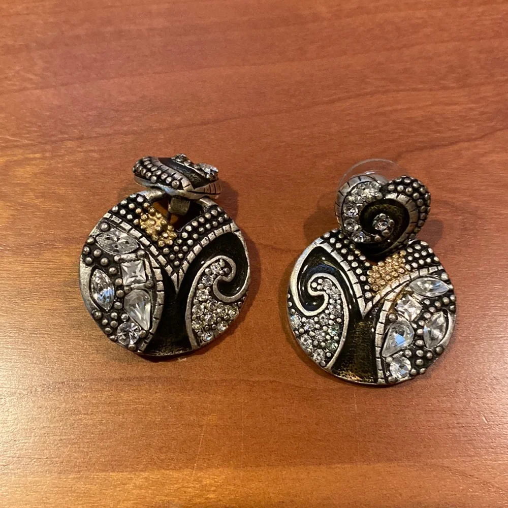 Bundle of 13 pairs of silver tone earrings